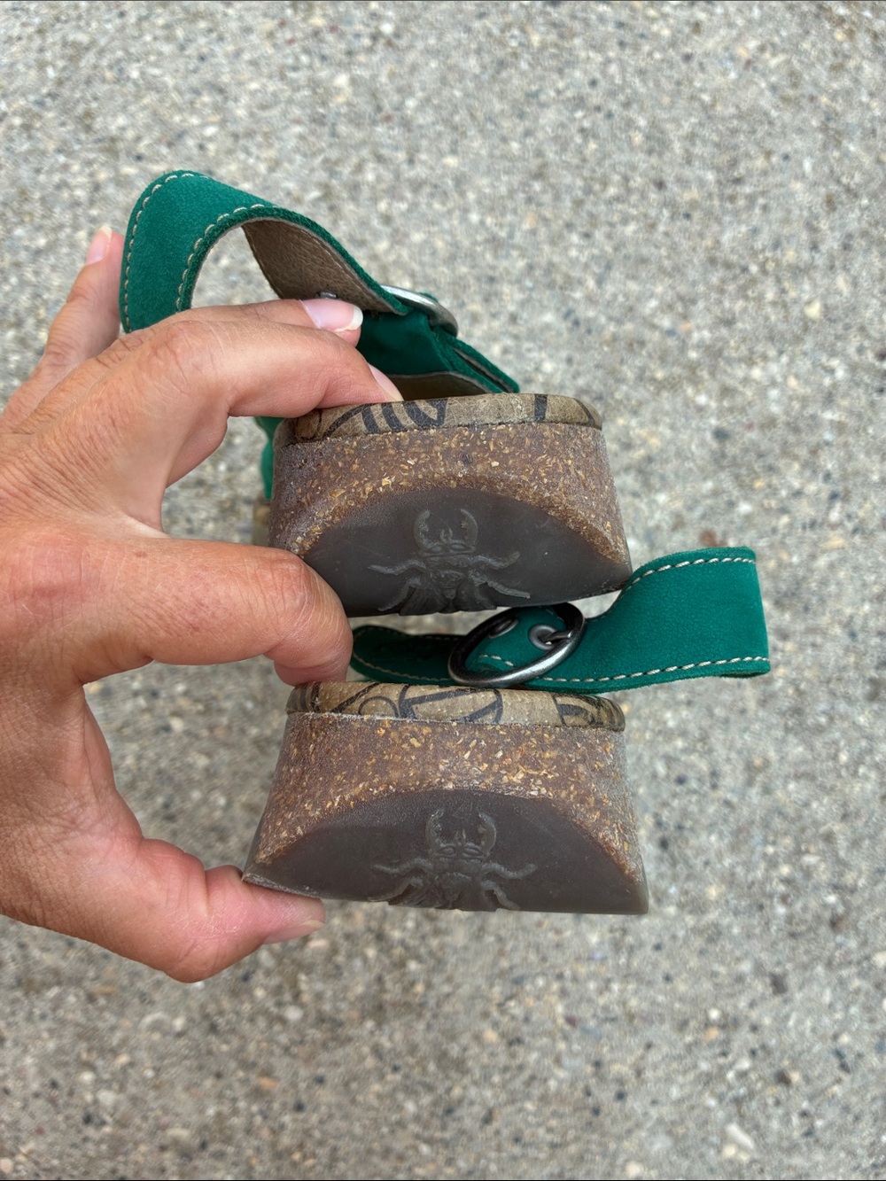 Fly London Woman’s Tram Leather Sandals - Picture 7 of 14